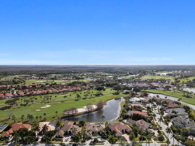 10832 Egret Pointe Lane, West Palm Beach, FL 33412