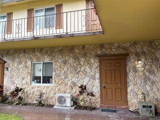 9200 NW 38th Dr 1A, Coral Springs, FL 33065