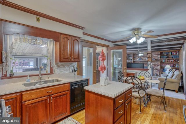 860 WILSON DR, Dover, DE 19904