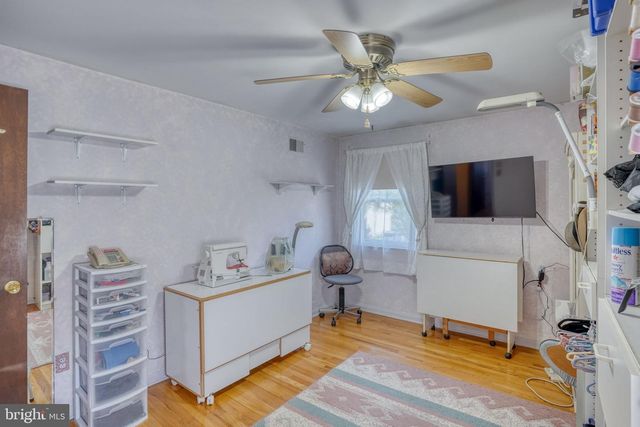 860 WILSON DR, Dover, DE 19904