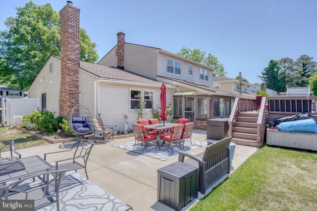 860 WILSON DR, Dover, DE 19904