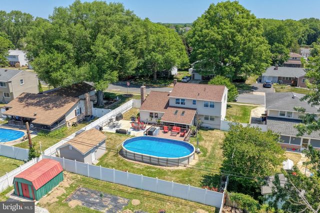 860 WILSON DR, Dover, DE 19904