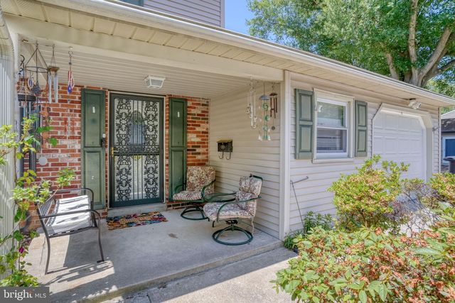 860 WILSON DR, Dover, DE 19904