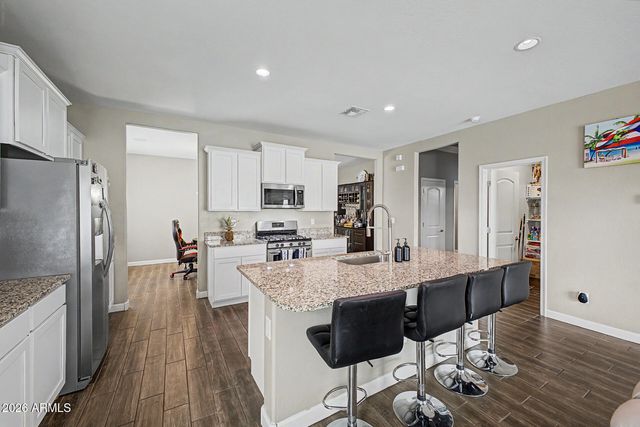 30222 W COLUMBUS Avenue, Buckeye, AZ 85396