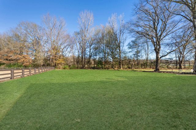 160 BALLARD CV, Piperton, TN 38017