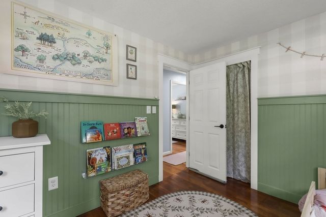 12 Christopher Rd, Holliston, MA 01746