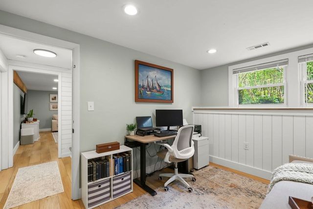 12 Christopher Rd, Holliston, MA 01746