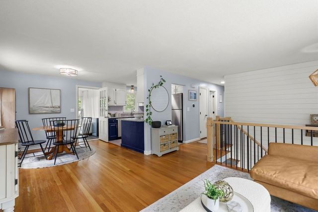 12 Christopher Rd, Holliston, MA 01746