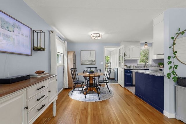 12 Christopher Rd, Holliston, MA 01746