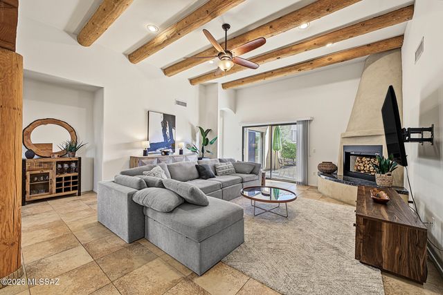 9809 N Ridge Shadow Place, Tucson, AZ 85704