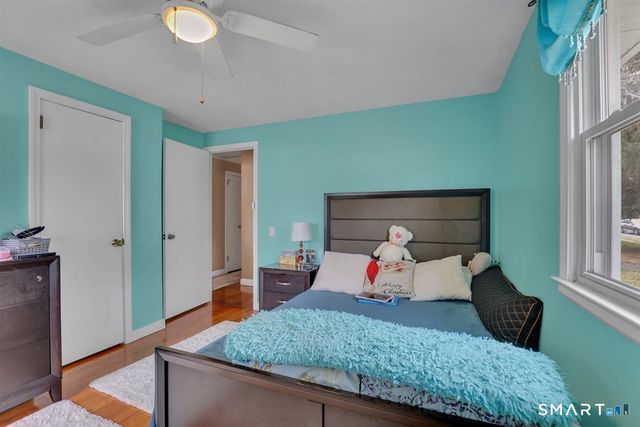 558 Oak Street, East Hartford, CT 06118