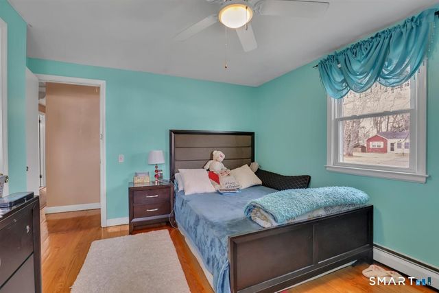 558 Oak Street, East Hartford, CT 06118