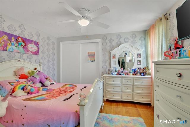 558 Oak Street, East Hartford, CT 06118