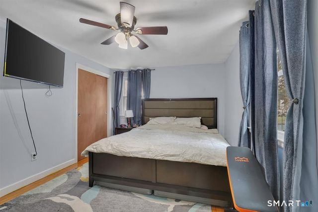 558 Oak Street, East Hartford, CT 06118