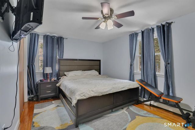 558 Oak Street, East Hartford, CT 06118