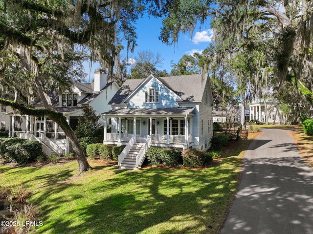 24 Oak Pond Passage, Beaufort, SC 29906