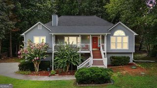 40 Yellowstone Lane, Powder Springs, GA 30127
