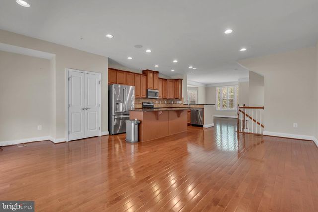 7278 DORCHESTER WOODS LN, Hanover, MD 21076