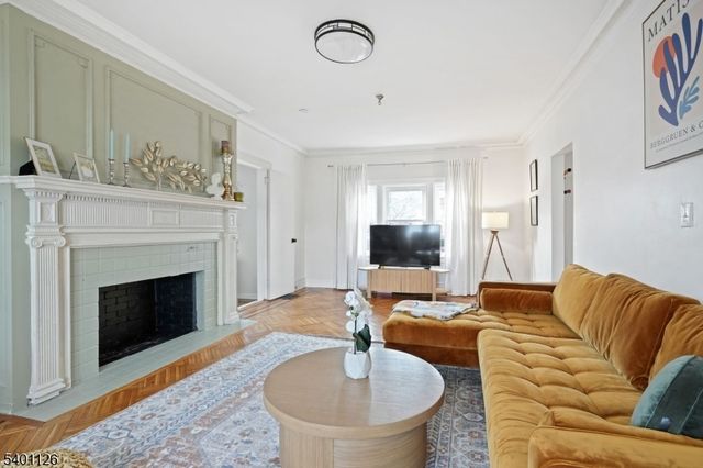 519 Westminster Ave, Elizabeth City, NJ 07208