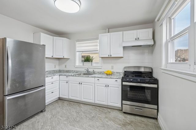 519 Westminster Ave, Elizabeth City, NJ 07208