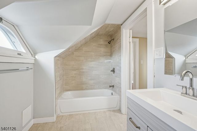 519 Westminster Ave, Elizabeth City, NJ 07208