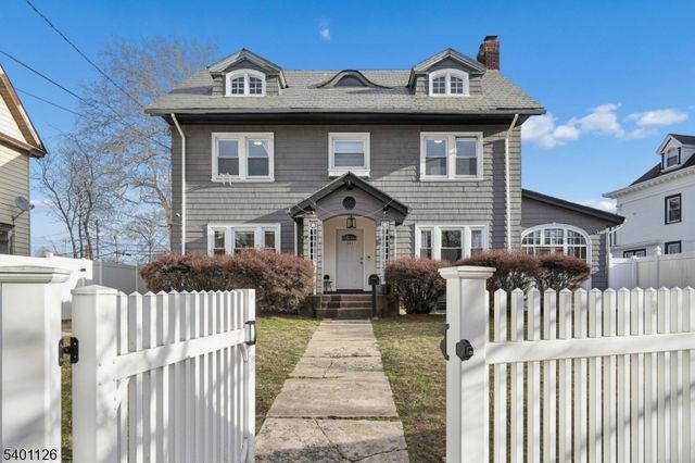 519 Westminster Ave, Elizabeth City, NJ 07208