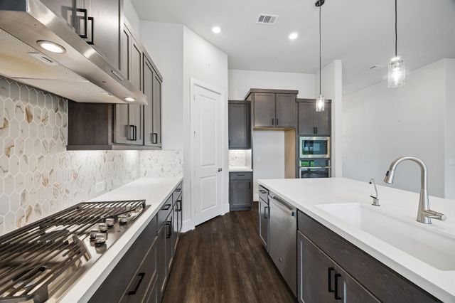 133 Dandelion Way, Montgomery, TX 77316