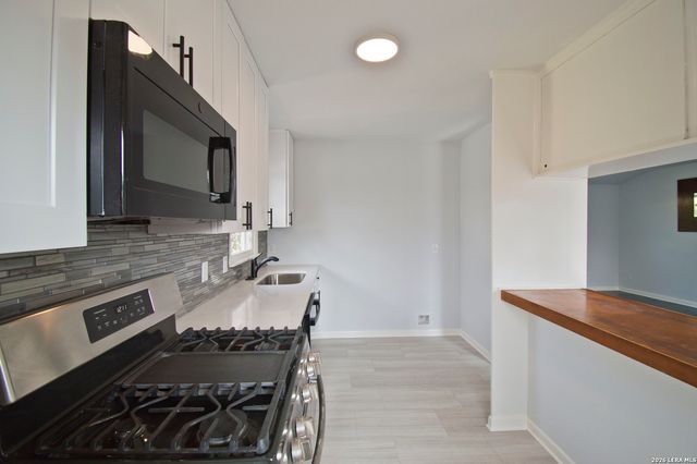 602 Sacramento, San Antonio, TX 78212