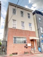 411 Elizabeth Ave, Elizabeth City, NJ 07206