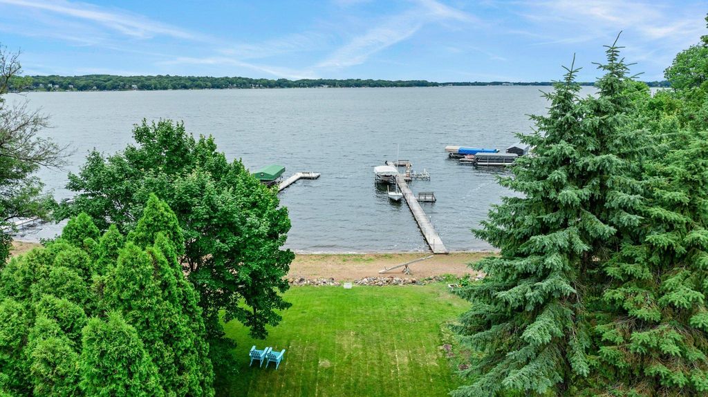 1161 Park Avenue, Mahtomedi, MN 55115 — photo 2