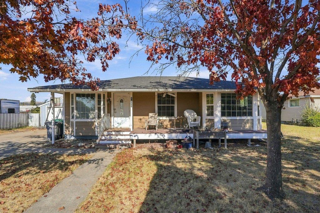 7917 E Knox Ave, Spokane Valley, WA 99212