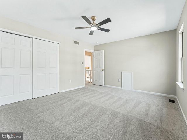 46 WOODHAVEN WAY, Sicklerville, NJ 08081