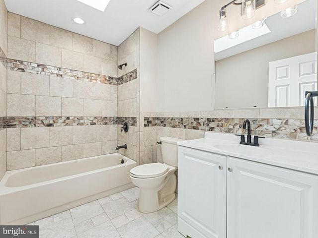 46 WOODHAVEN WAY, Sicklerville, NJ 08081