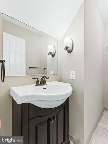 46 WOODHAVEN WAY, Sicklerville, NJ 08081
