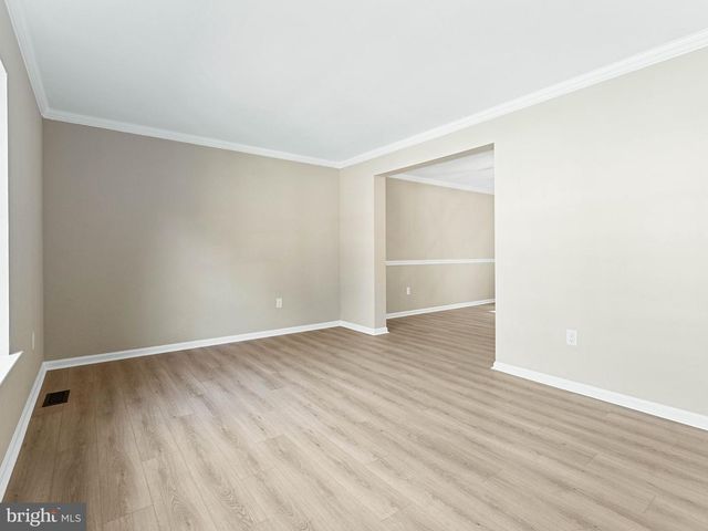46 WOODHAVEN WAY, Sicklerville, NJ 08081