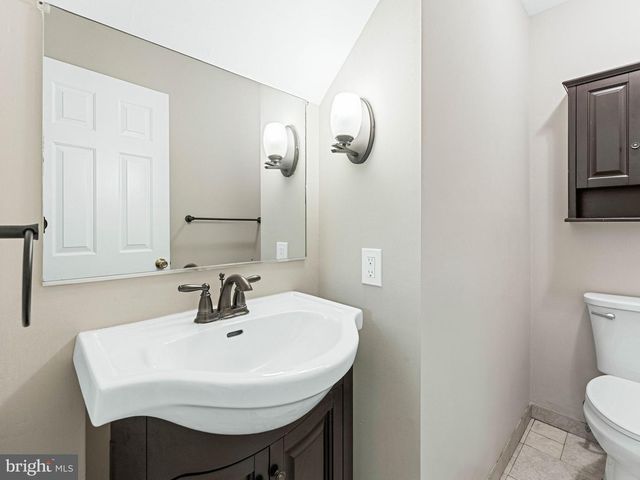46 WOODHAVEN WAY, Sicklerville, NJ 08081
