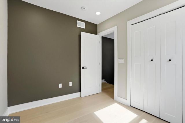 2622 E LEHIGH AVE, Philadelphia, PA 19125