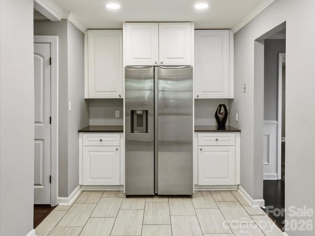 5726 Sharon Road, Charlotte, NC 28210