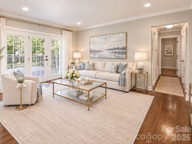 5726 Sharon Road, Charlotte, NC 28210