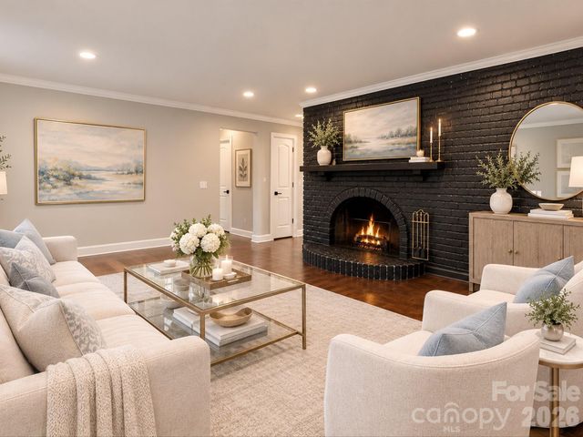 5726 Sharon Road, Charlotte, NC 28210