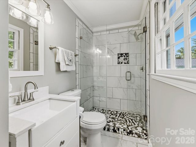 5726 Sharon Road, Charlotte, NC 28210