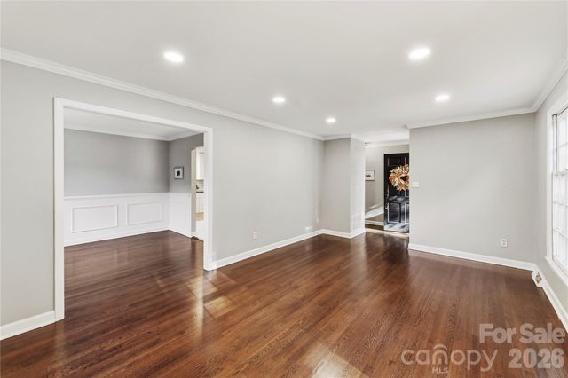 5726 Sharon Road, Charlotte, NC 28210
