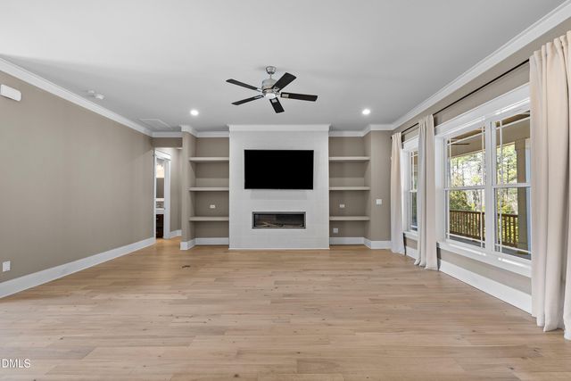 60 Stella Court, Clayton, NC 27527