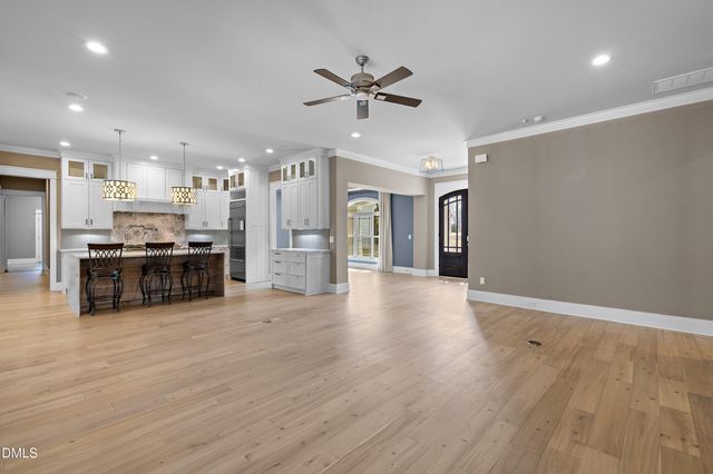 60 Stella Court, Clayton, NC 27527