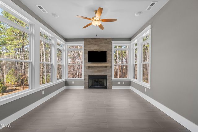 60 Stella Court, Clayton, NC 27527