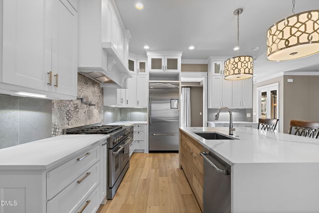 60 Stella Court, Clayton, NC 27527