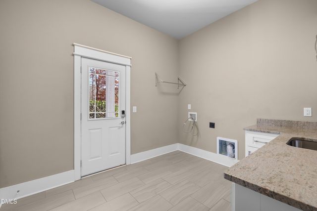 60 Stella Court, Clayton, NC 27527