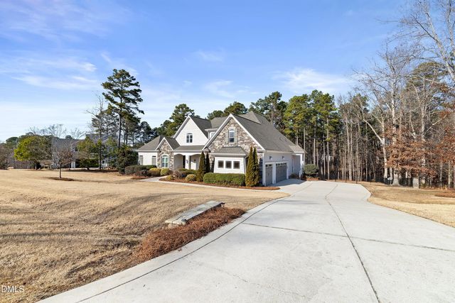 60 Stella Court, Clayton, NC 27527