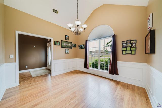 204 Mitculler Court, Kathleen, GA 31047