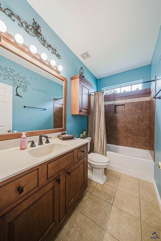 204 Mitculler Court, Kathleen, GA 31047